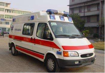 屏边救护车租赁